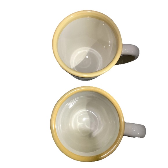 Set Of 2 Longaberger AMERICAN HOLLY Coffee/Tea Mugs EUC RETIRED - Picture 5 of 7